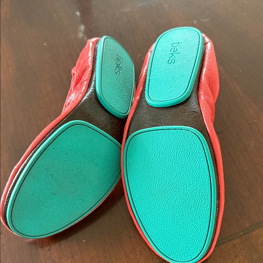 Tieks Coral flat shoes - Picture 2 of 2